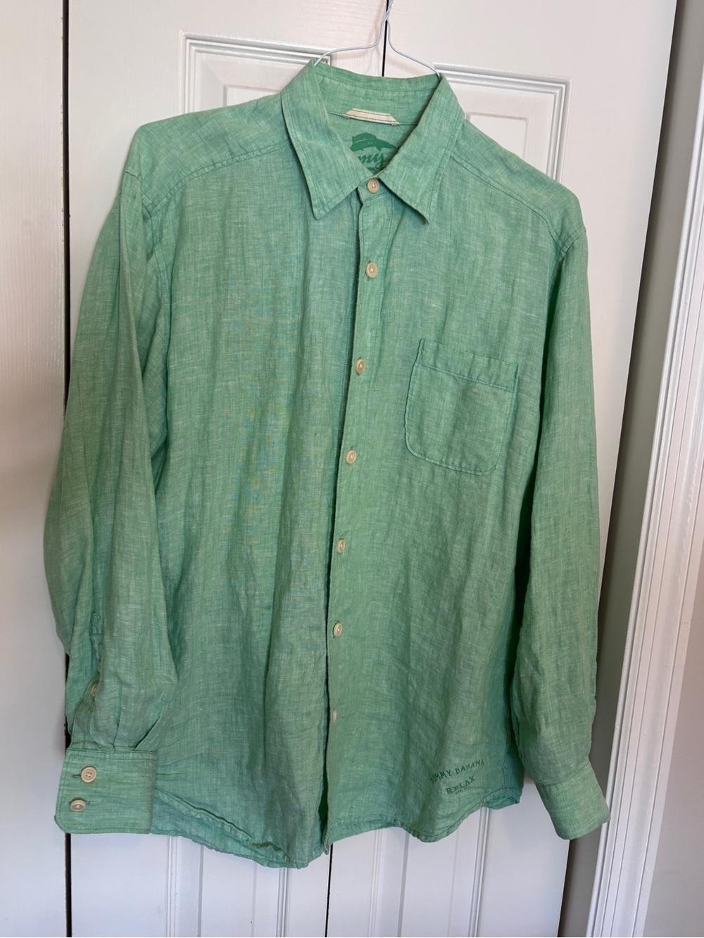 Tommy Bahama size M Men's Classic Linen Button-Up Bundle - Picture 11 of 14